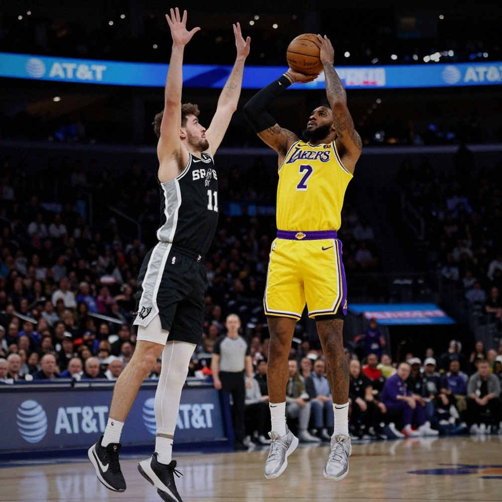 Vụ phạt lịch sử của NBA: Clippers và Kawhi Leonard vướng vòng lao lý vì lách trần lương