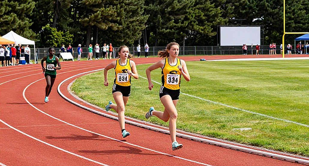 Amy Hunt lập kỷ lục mùa giải 22.16 giây tại Diamond League, chuẩn bị cho cuộc đua 100m với Sha'Carri Richardson