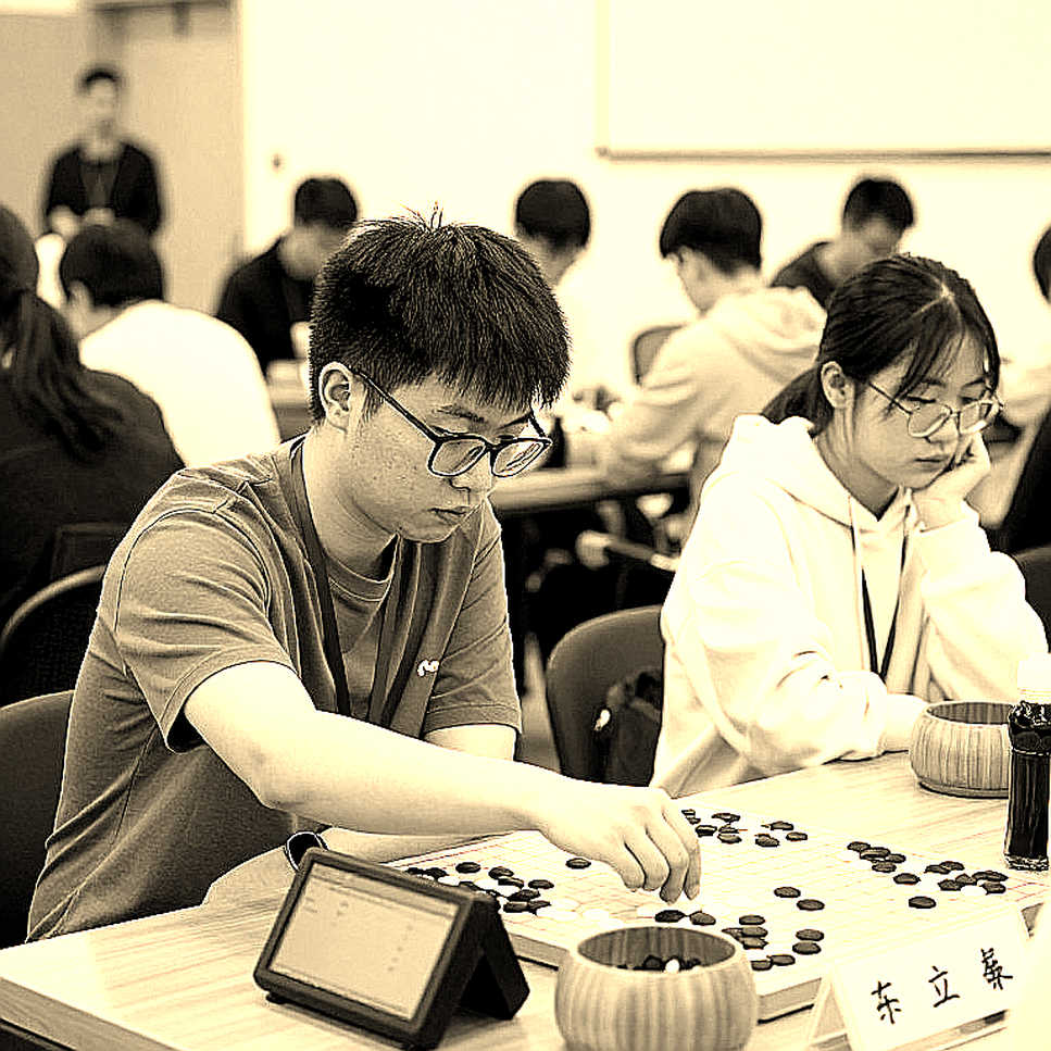 Carlsen trở lại, 1 triệu USD và lịch thi đấu nghẹt thở: Global Chess League 2026 không chỉ là một giải đấu