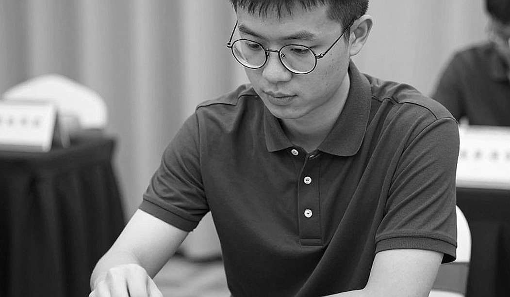 Bản báo cáo rỗng và lằn ranh giữa phân tích với bịa đặt trong esports